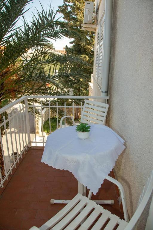 Pool Mansion Magnolia - Comfort Rooms Novaglia Esterno foto