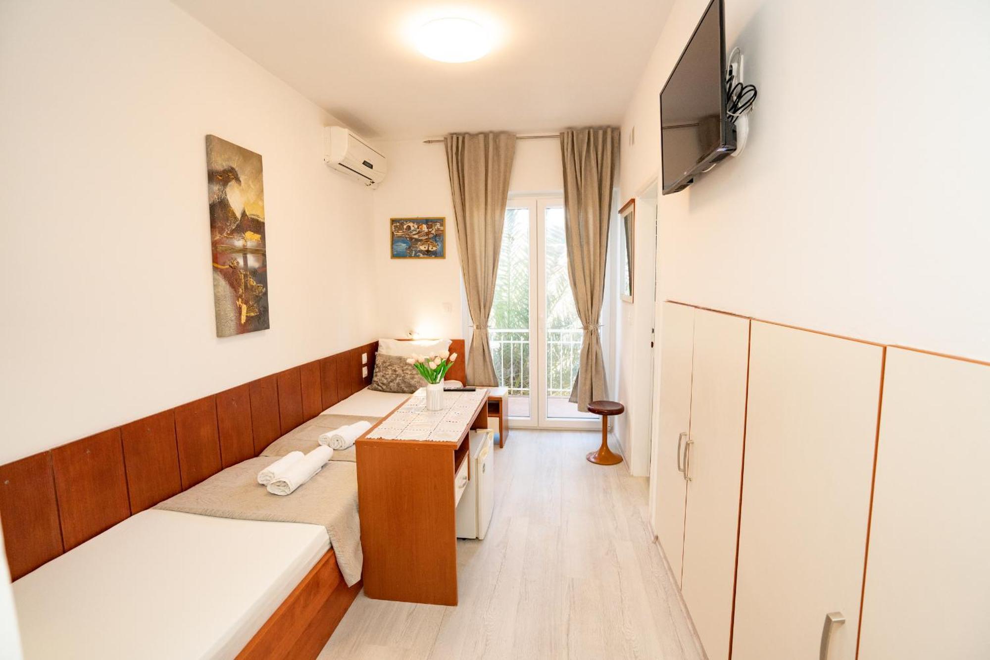 Pool Mansion Magnolia - Comfort Rooms Novaglia Esterno foto